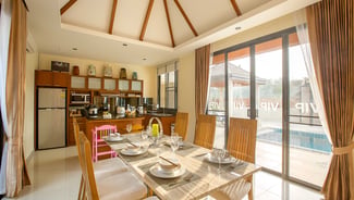 Four Bedroom Lux gallery image 1