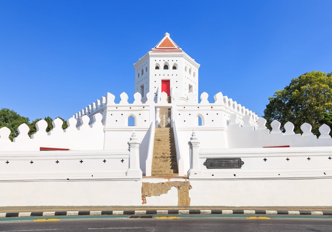 Phra Sumen Fort gallery image 1
