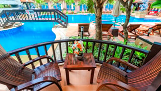 Deluxe Pool Access gallery image 1