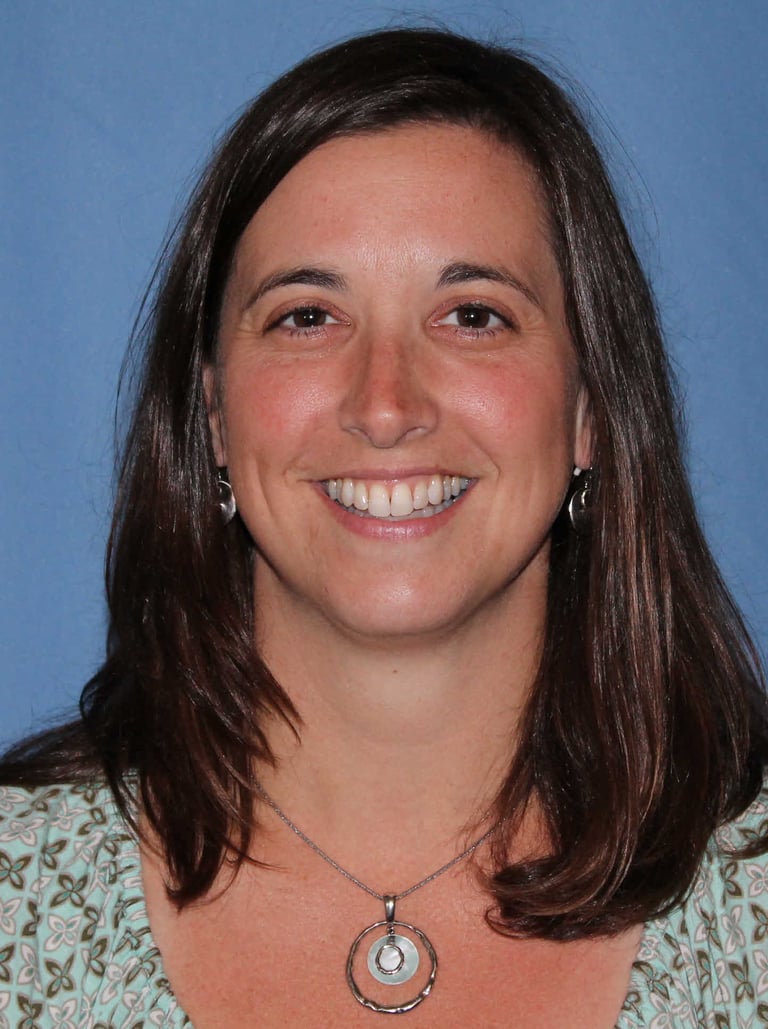 amy mcintire portrait