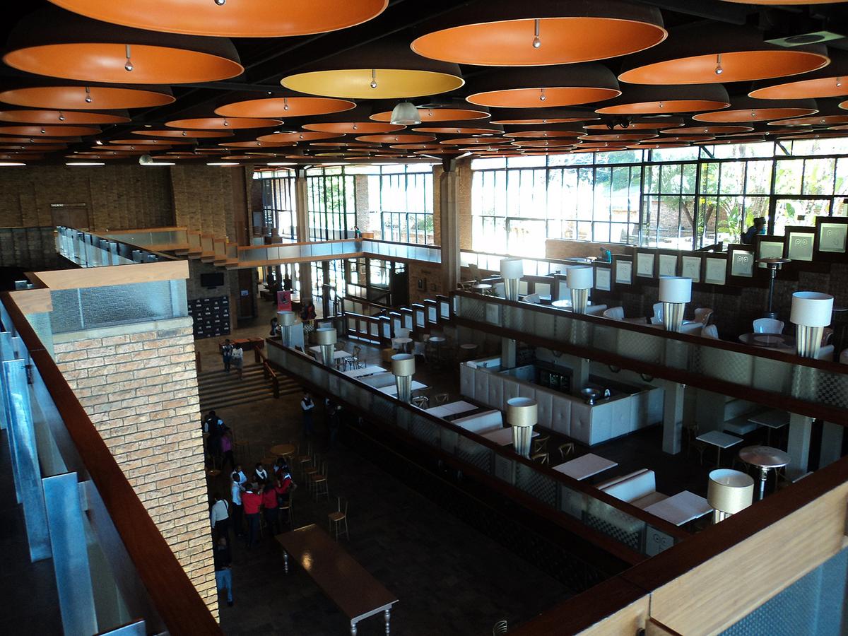 File:Baxter Theatre, Cape Town.jpg