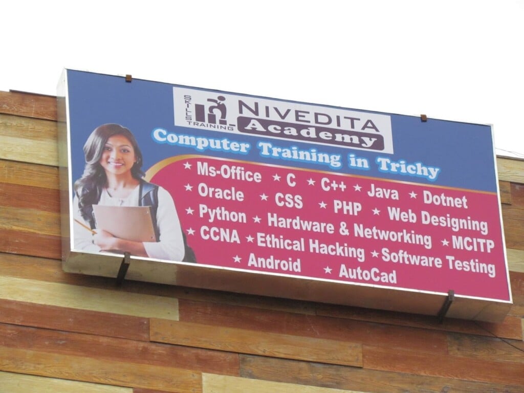 Nivedita Academy,Trichy(NEET JEE CLAT IELTS PTE TOEFL OET Banking CAT UPSC SSC RRB TNPSC Spoken English SAT TET)