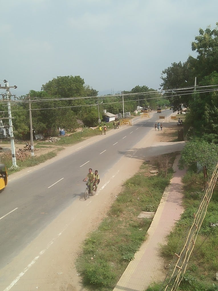 Sri Narayani Vidyashram Sr.Sec School (1930581) - 2