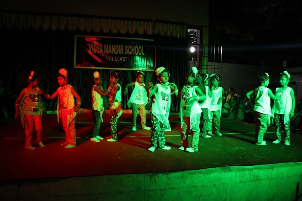 Vidya Mandir Matriculation Higher Secondary School - 4