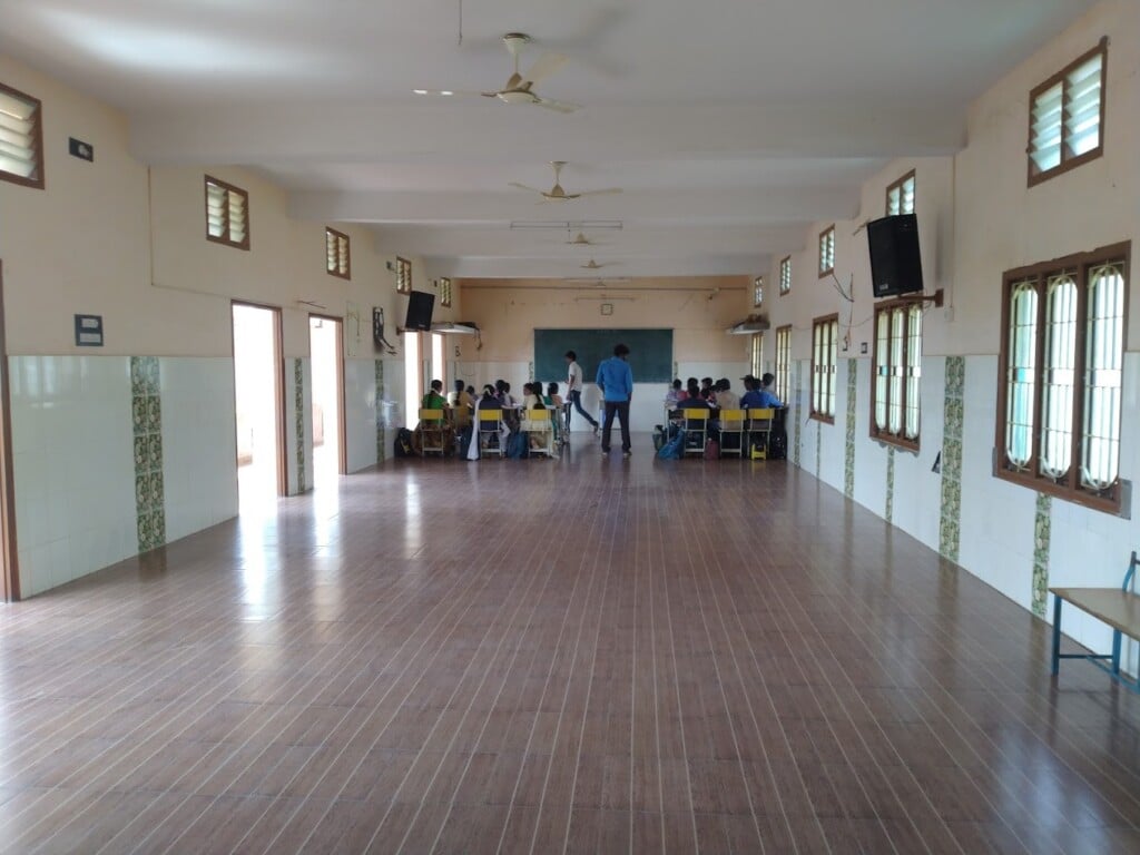Radiant International School, Mathakottai By Pass Road, Thanjavur