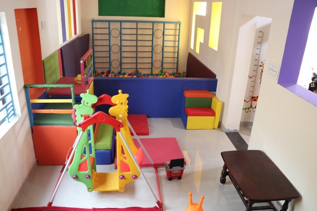 Rishi Vidhya Niketan School (Primary-Montessori)