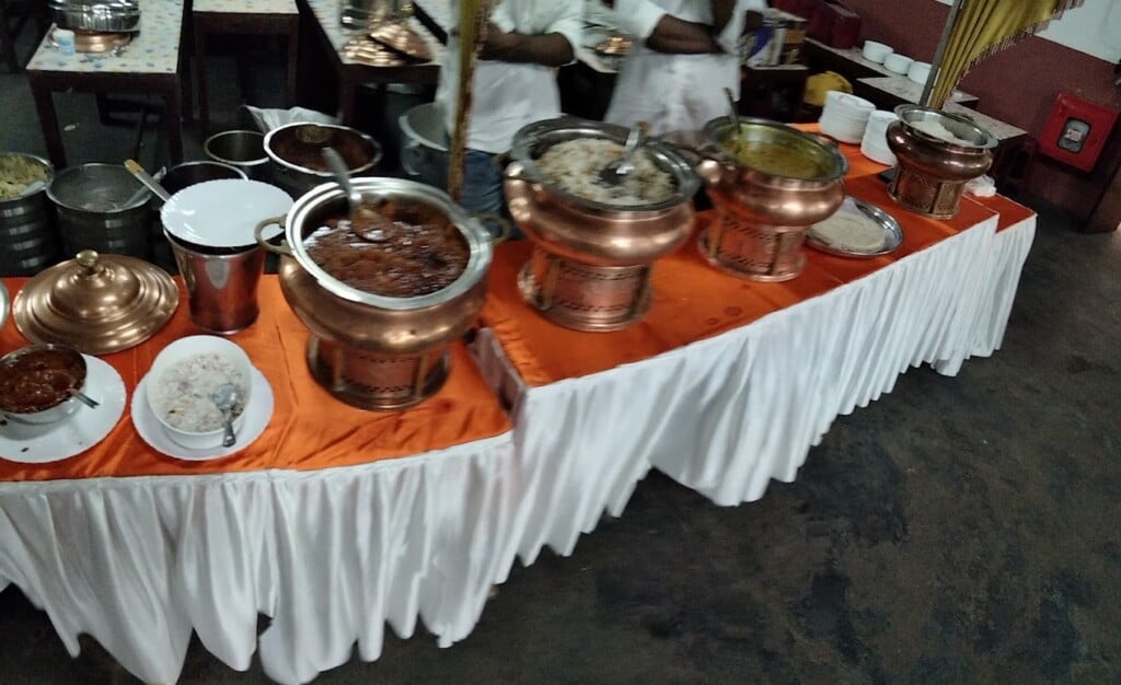 Manikanteswaram Catering Service - 5