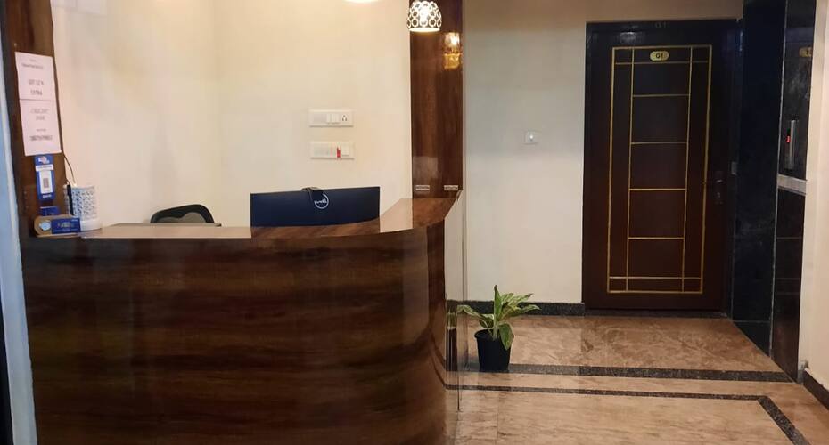 Hotel Crescent Shine - 2