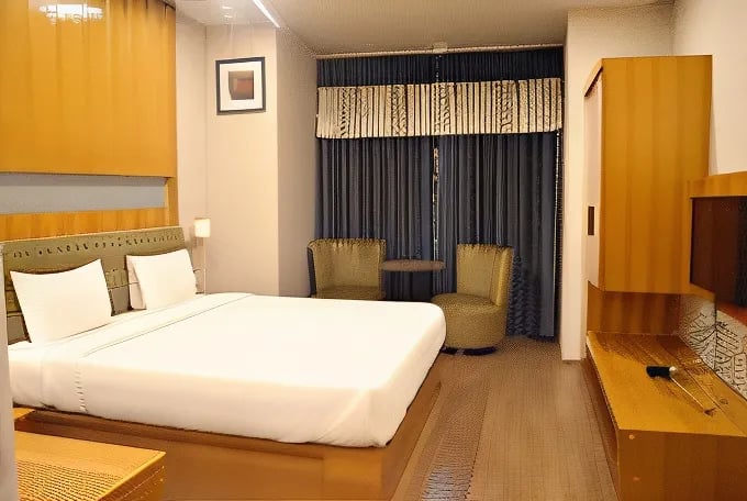 Savoury Business Hotel - 4