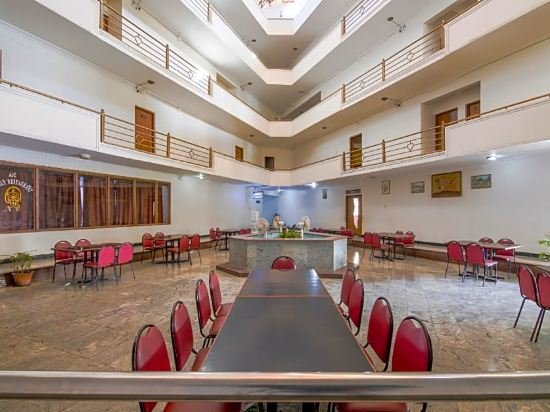 Collection O 10885 Hotel Keerthana International - 2