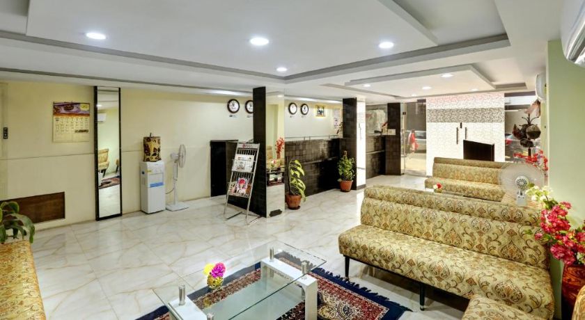 Hotel Windsor Castle Inn - 3