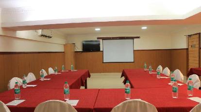 Trinity Suites - Budget Hotel Bangalore near MG Road - 2