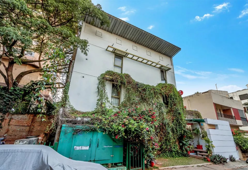 OYO 554 Hotel Red Carpet Residence