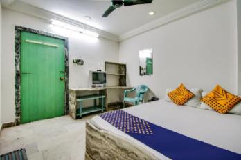 SPOT ON HOTEL GREEN VALLEY - 4