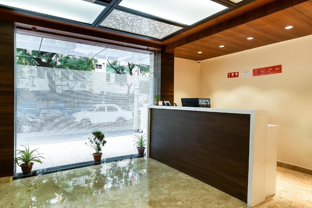 Super OYO Capital O Hotel Siddartha Grand - 2