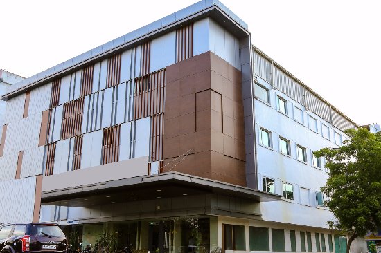 The Metropolitan Hotel