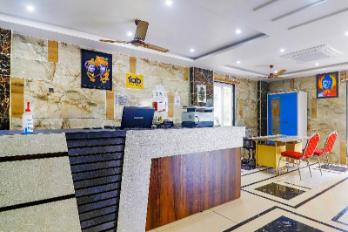 FabHotel Surya Grand I - Hotel - 2