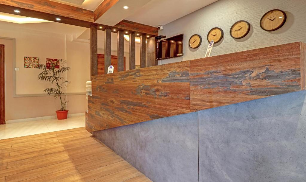 Treebo Trend Rainbow Grand - Hotel in Visakhapatnam - 2