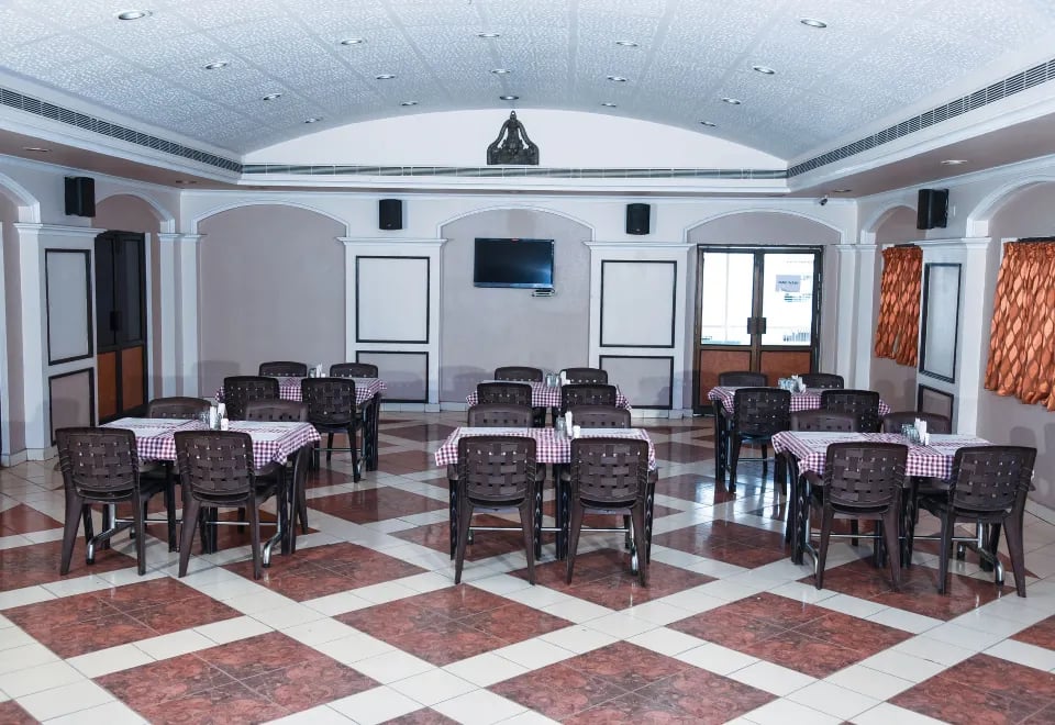 FabHotel Kinnera Comforts - 3