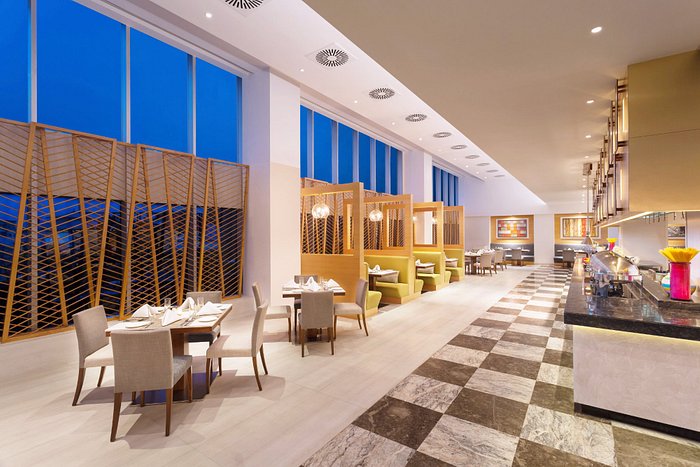 Four Points by Sheraton Visakhapatnam - 4