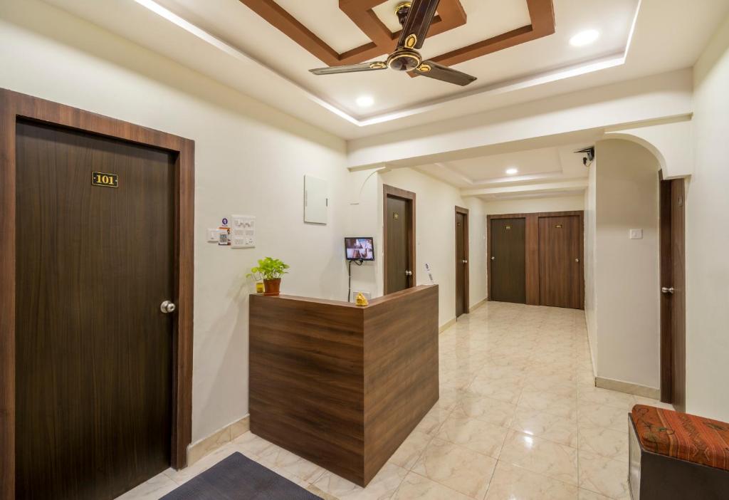 Hotel Siri Grand - 2