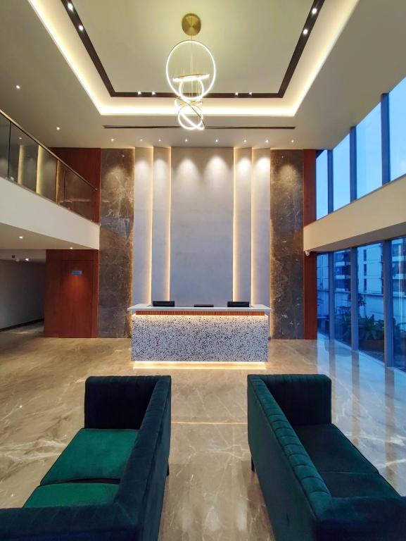 Signature Hotels - 2