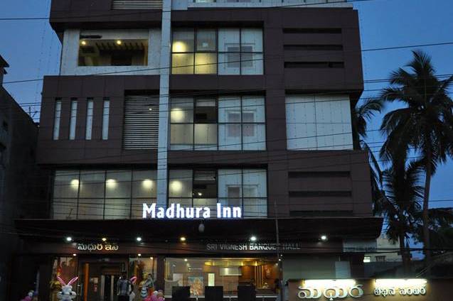 Madhura Inn