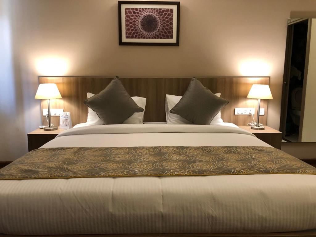 Starlit Suites Tirupati - 5