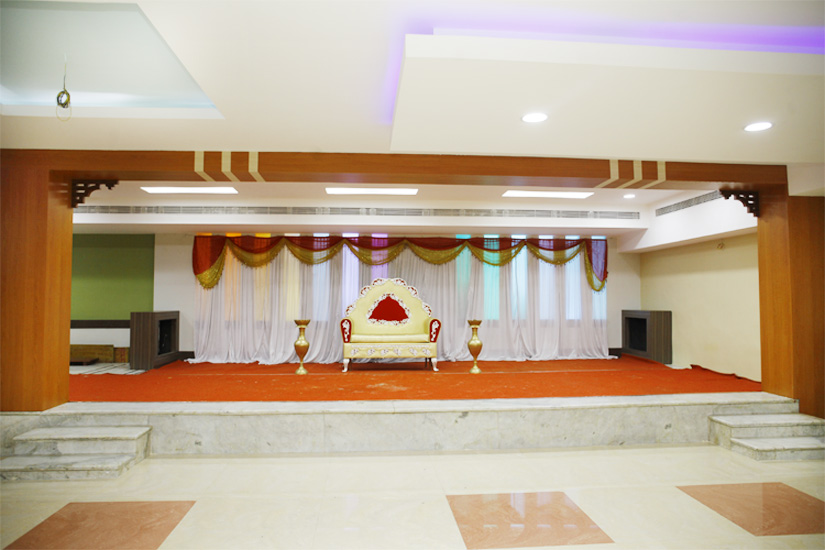 Hotel Bhimas Paradise - 4