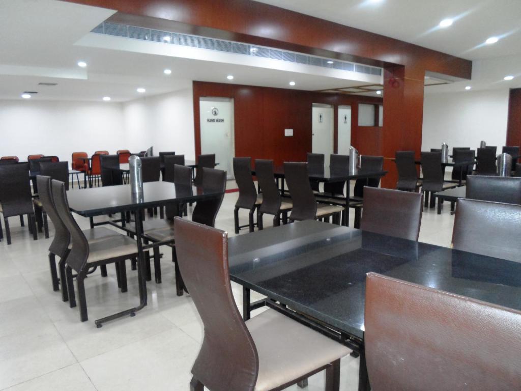 Hotel Bhimas Paradise - 3