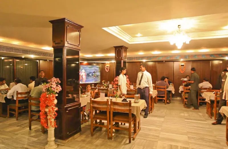 Hotel Sindhuri Park - 3