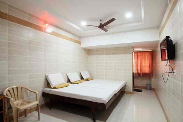 Hotel Sandeep - 3