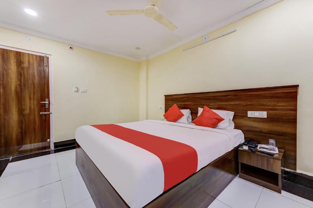 OYO Srinivasa Residency Lodge - 3
