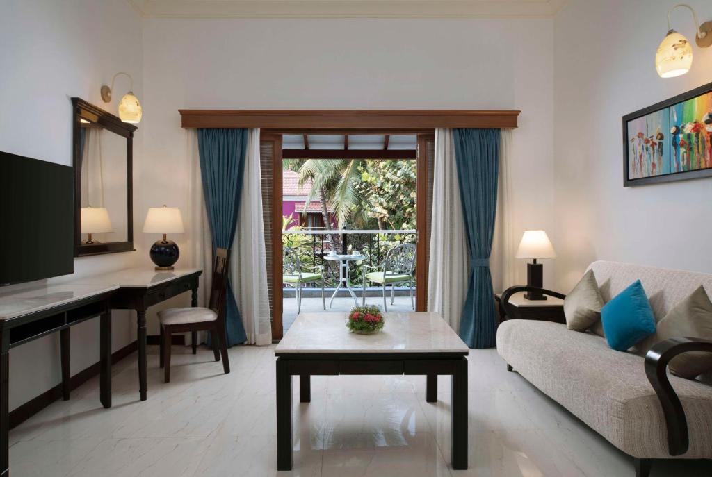 Radisson Blu Resort Goa Cavelossim Beach - 4