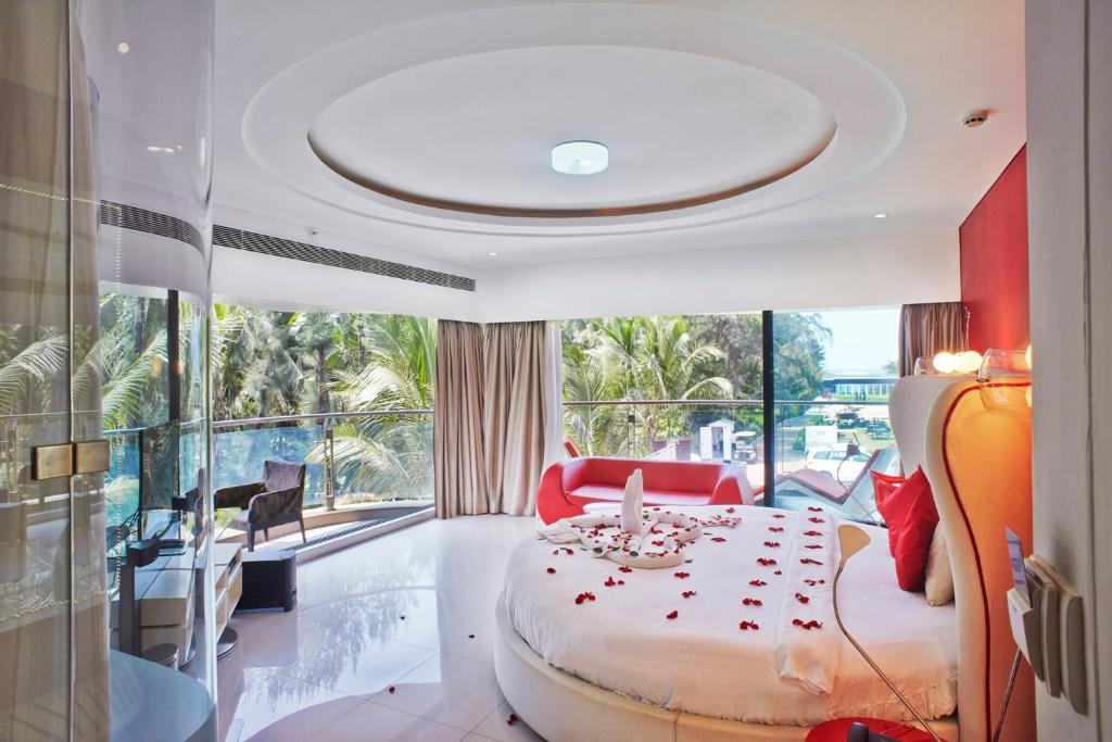 Fahrenheit Hotels & Resorts - 5