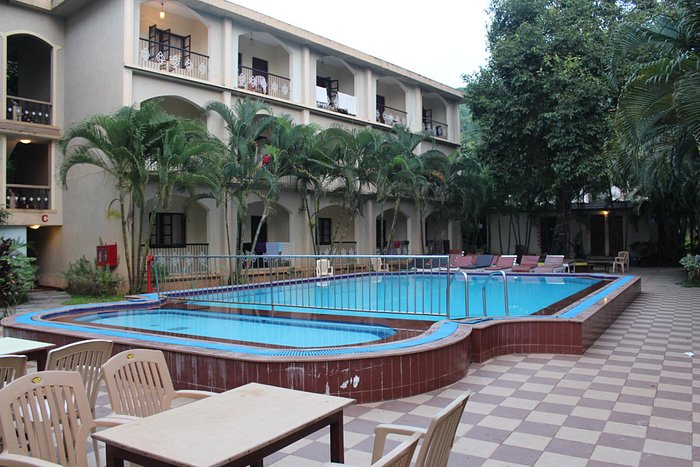 Riverside Regency Resort - 2