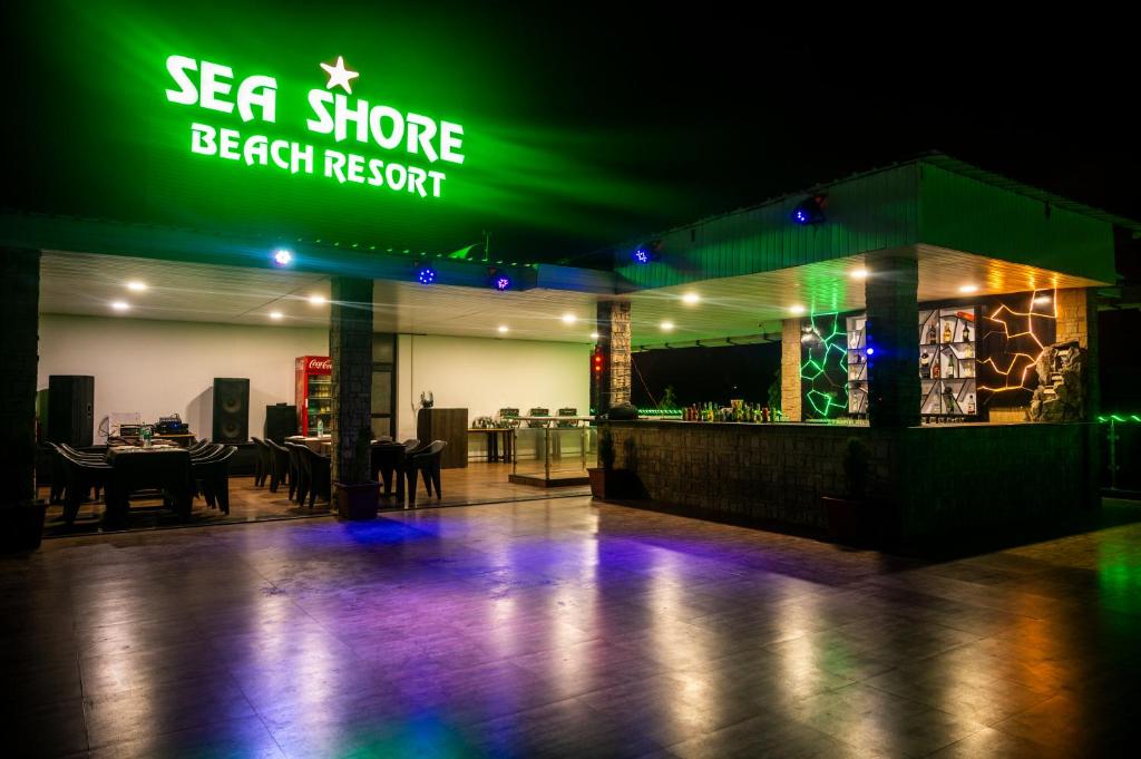 Hotel Sea Shore Beach Resort
