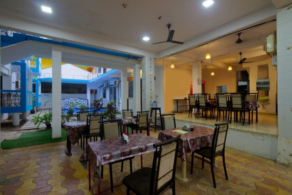 Queen of Queen's Hotel Calangute - 2