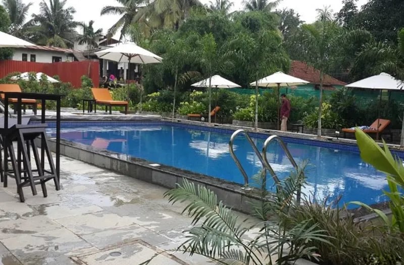 Sinq Beach Resort - 2