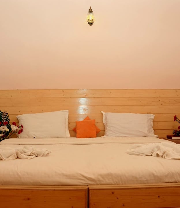 Rudy's Golden Mermaid Beach Shack - 4