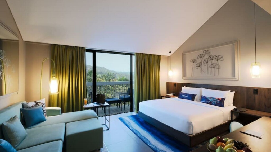 Hyatt Centric Candolim Goa - 5