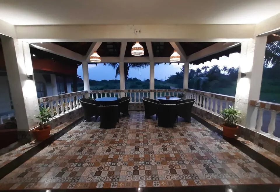 Coral Beach Hotel Candolim - 2