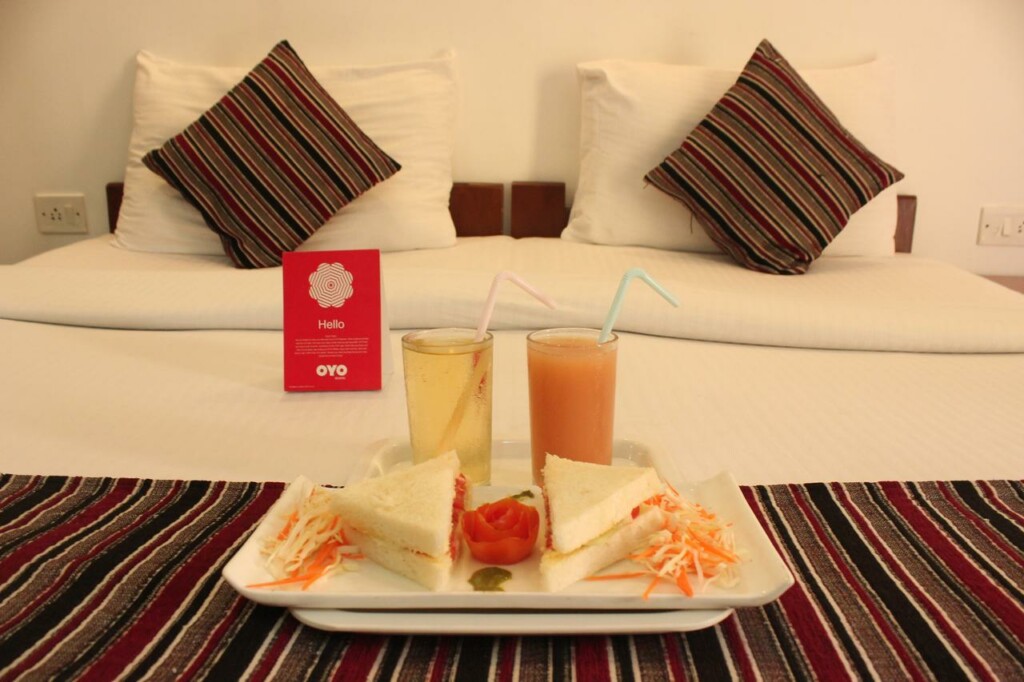 OYO 854 Hotel Tina's Inn - 3