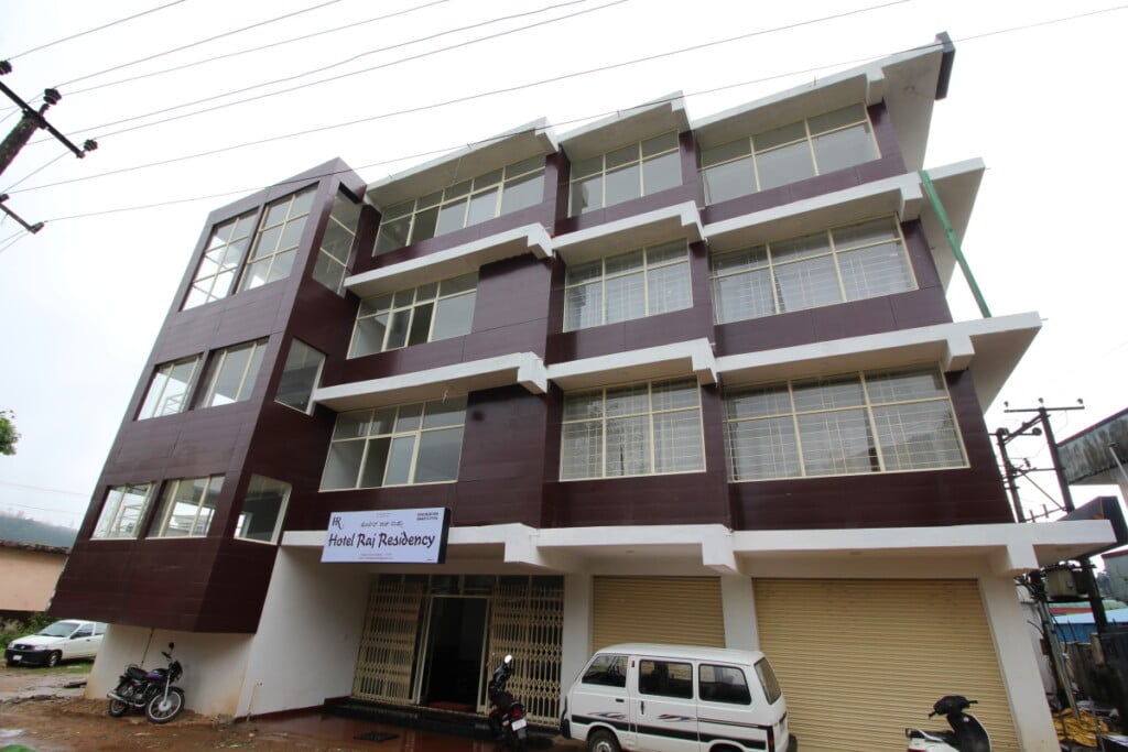 SummerSky Beach Resort and Caffe Mudra - 2