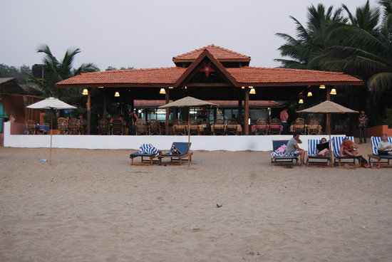 Dunhill Beach Resort - 3