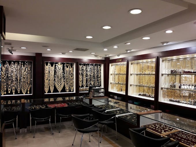 Jos Alukkas Jewellery - 4