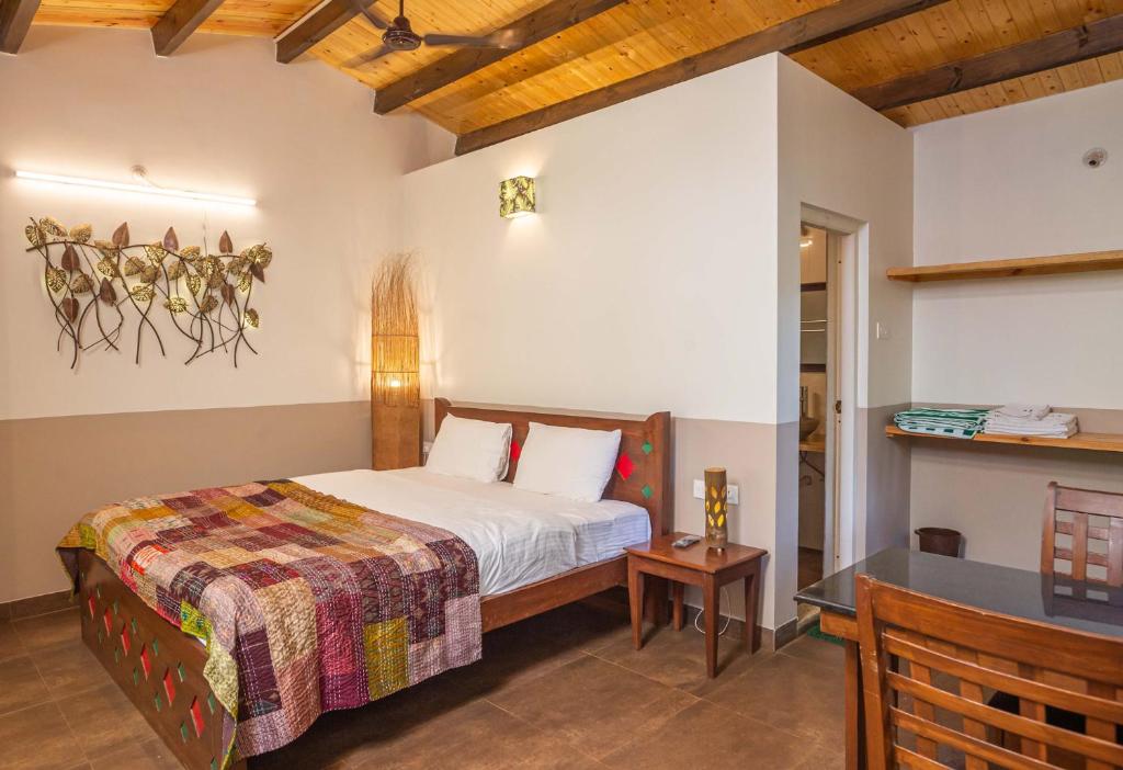 Nirvana Hill Resort - 4