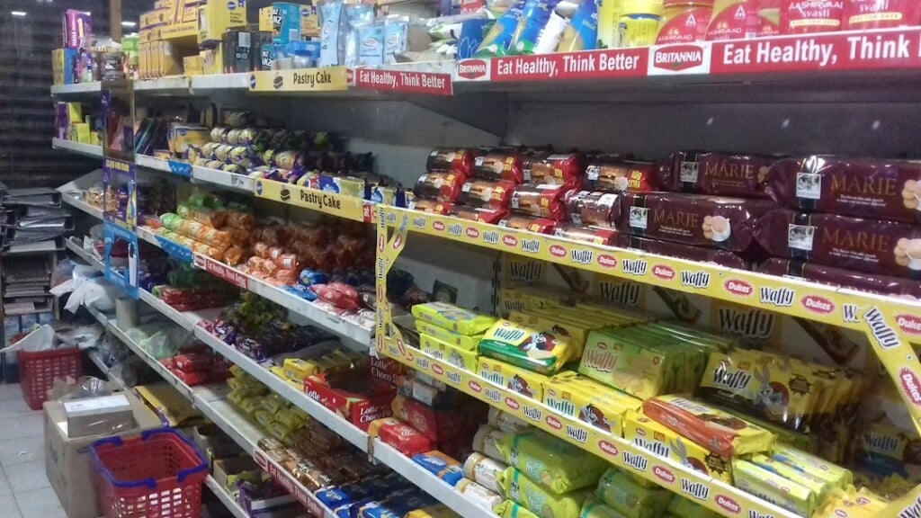 Grows Supermarket - 3