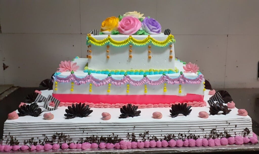 The Cake World - 4