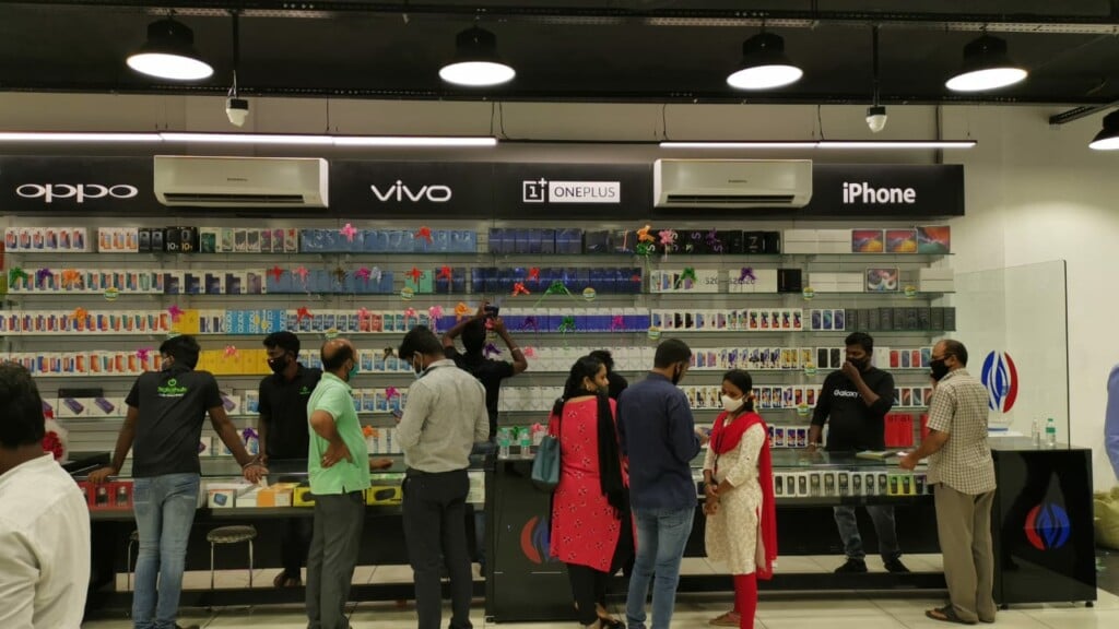 The Chennai Mobiles - Digital Hub - 2